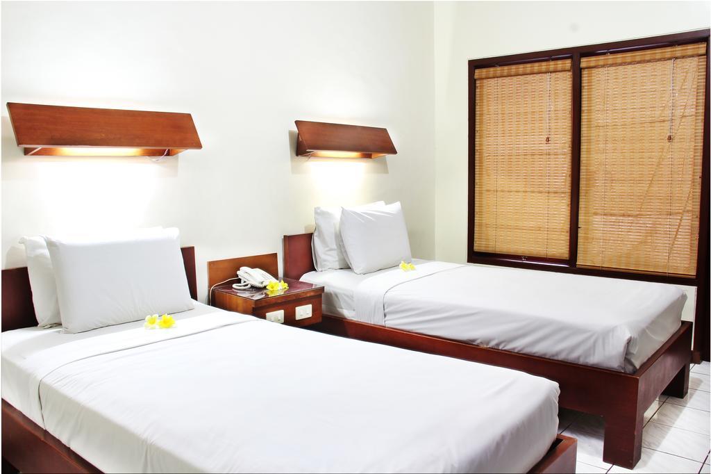 Paradiso Beach Inn Kuta Lombok Eksteriør bilde