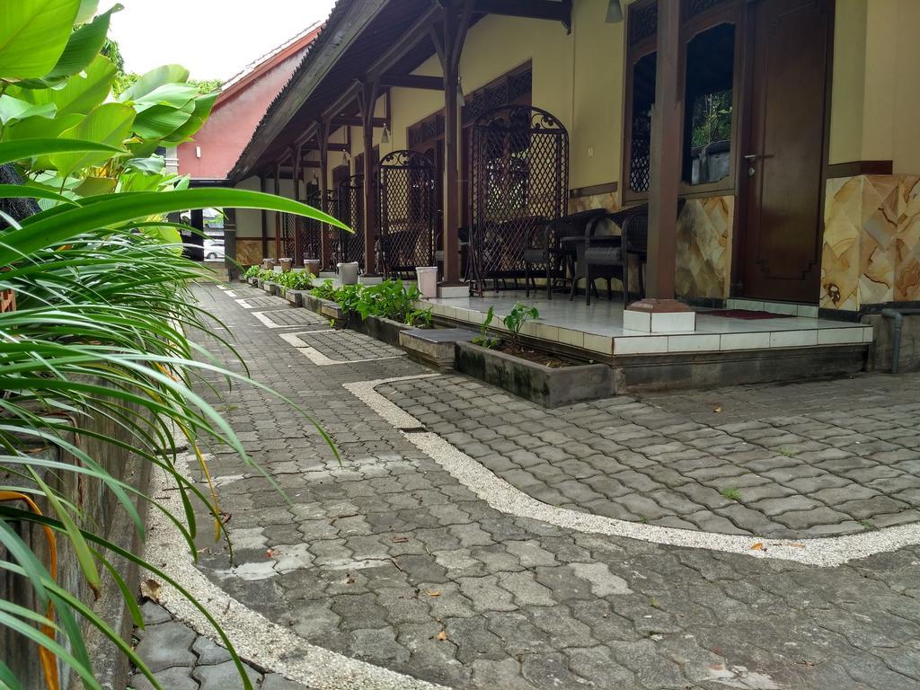 Paradiso Beach Inn Kuta Lombok Eksteriør bilde