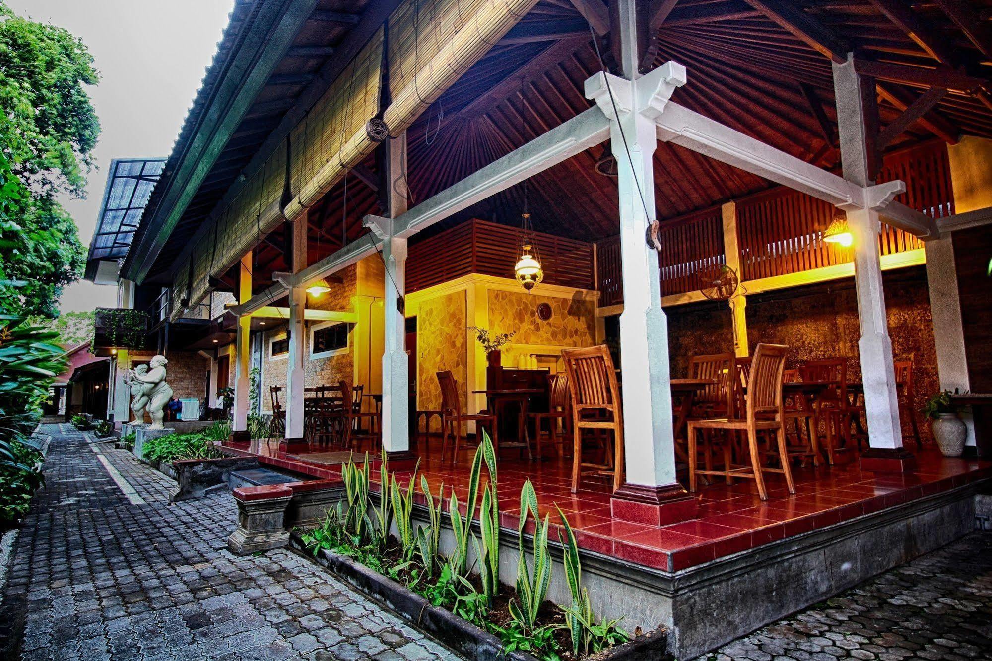 Paradiso Beach Inn Kuta Lombok Eksteriør bilde