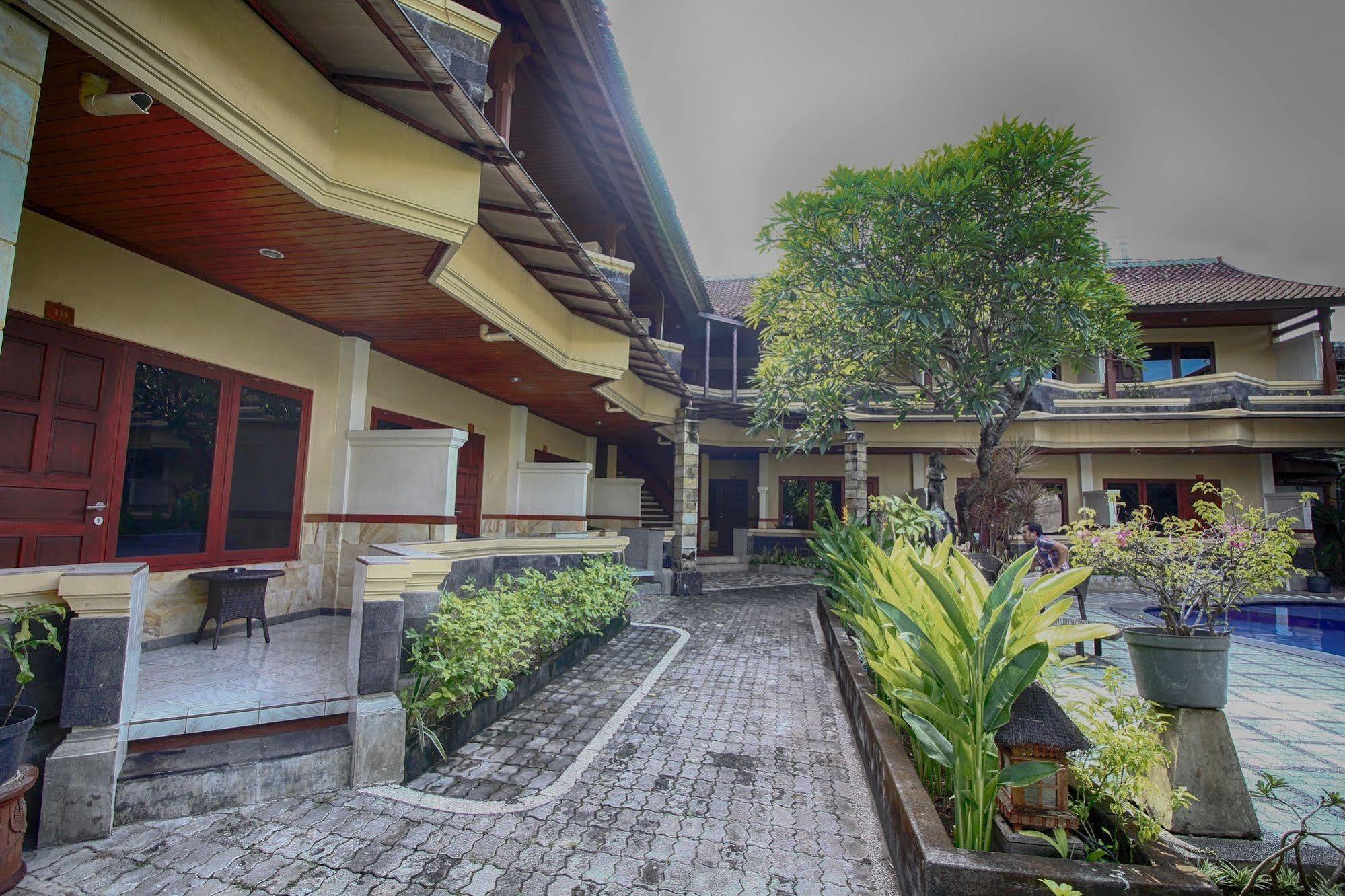 Paradiso Beach Inn Kuta Lombok Eksteriør bilde